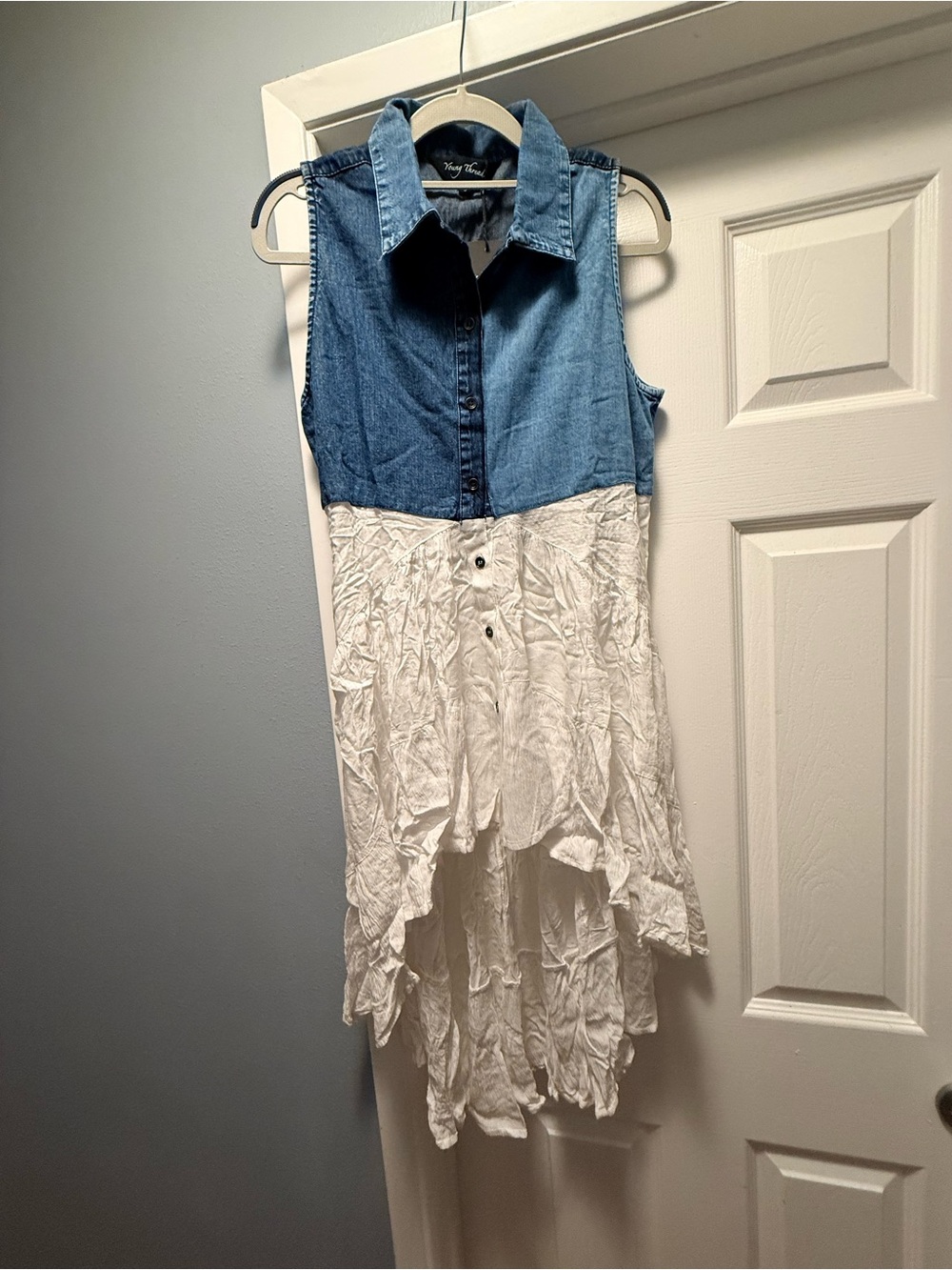 YOUNG THREADS Denim White Asymmetrical High Low Tunic Top NWT Small